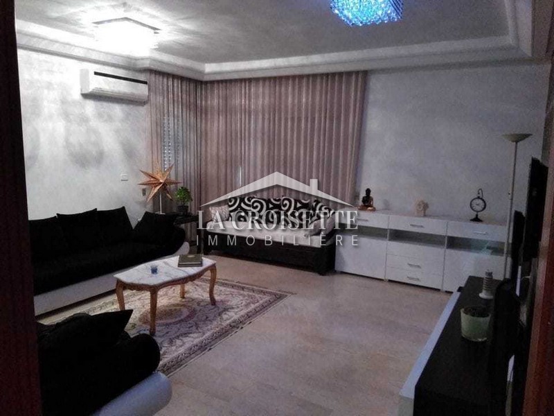 Un appartement richement meublé à la Soukra 